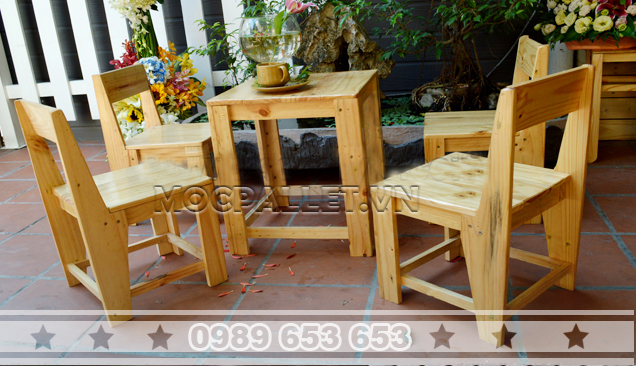bàn ghế gỗ quán trà sữa