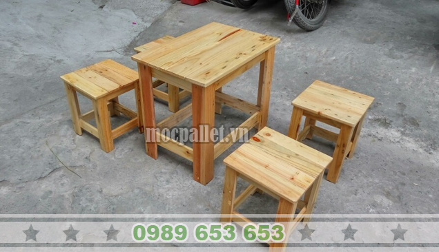 Bộ bàn ghế gỗ đơn