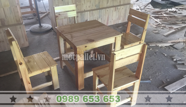 bàn ghế gỗ quán trà sữa