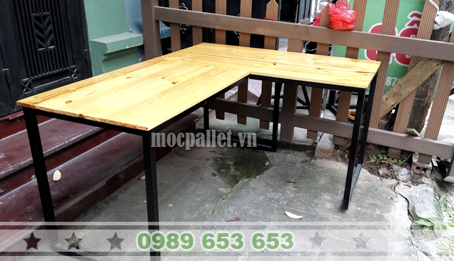 Bàn làm việc văn phòng BLV07