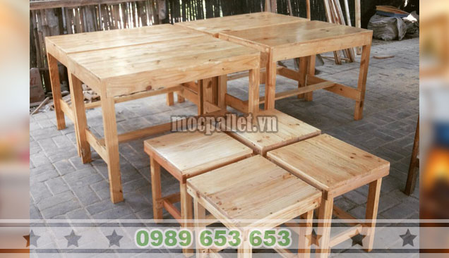 Mẫu bàn ghế gỗ thông 1m2 BG146